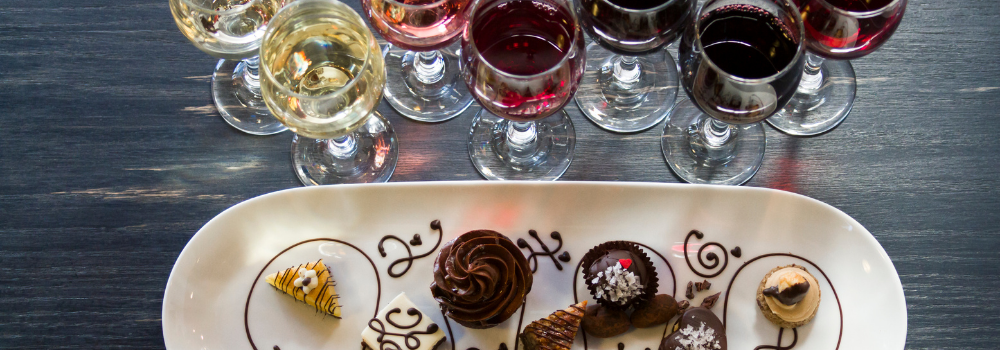 Quel vin boire avec un dessert ? Les meilleurs accords pour ne pas se tromper